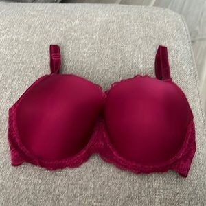 VS 34DDD
